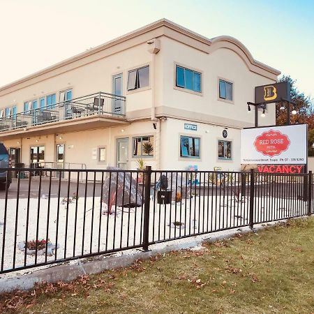 تاوبو Red Rose Motel المظهر الخارجي الصورة