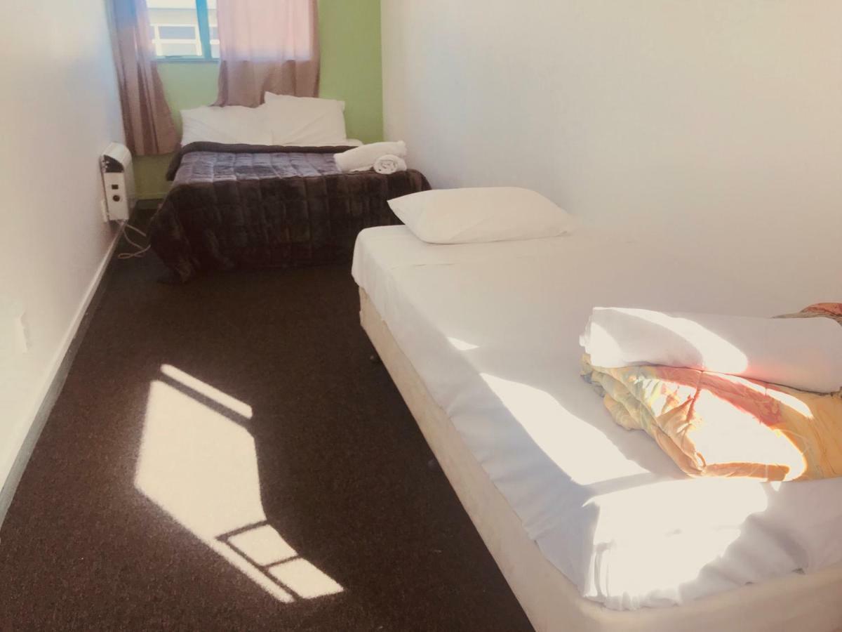 تاوبو Red Rose Motel المظهر الخارجي الصورة